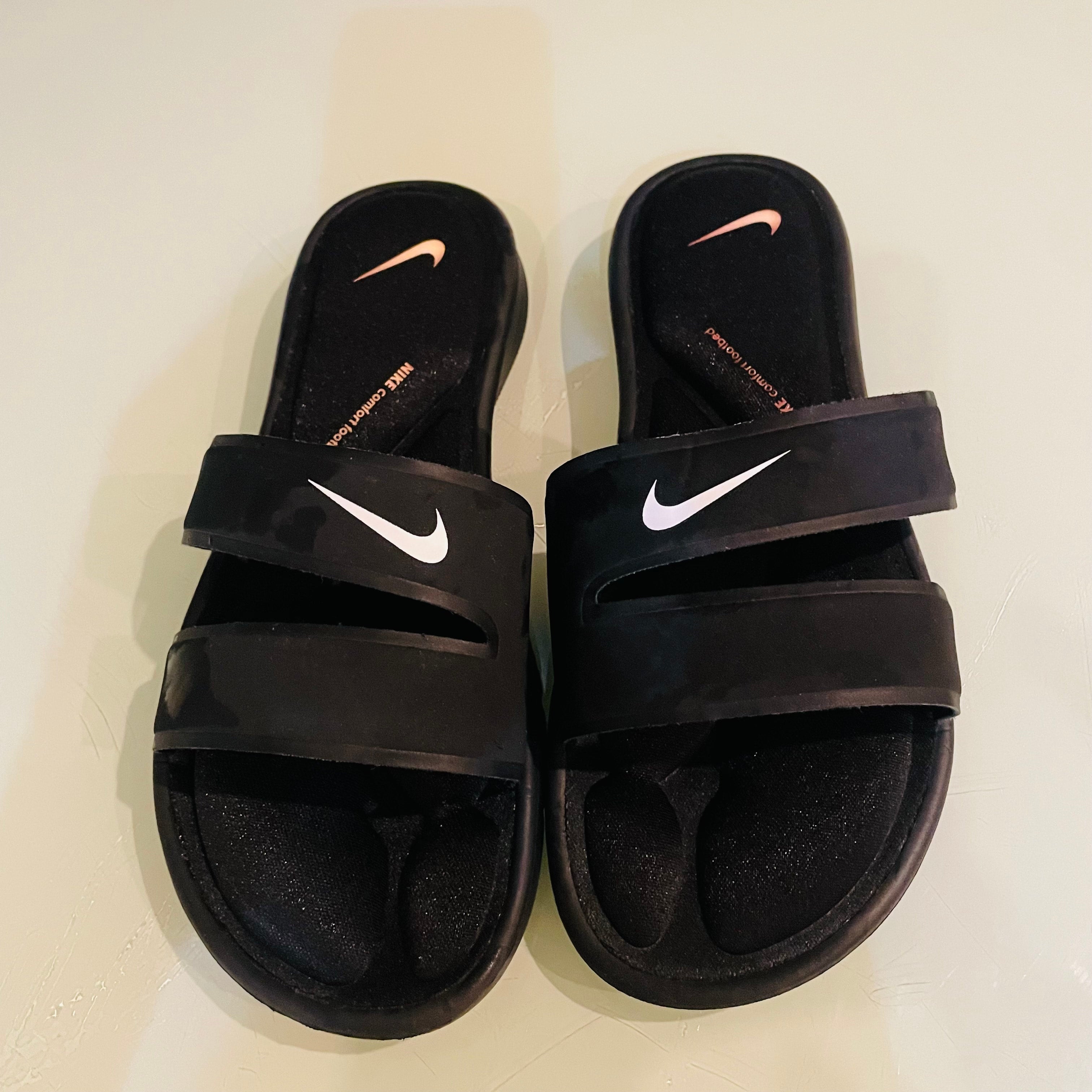 nike slippers size 10